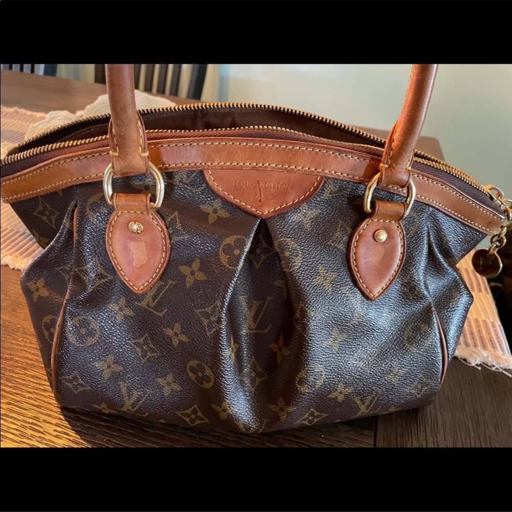 LV shoulder bag - Picture 9 of 10